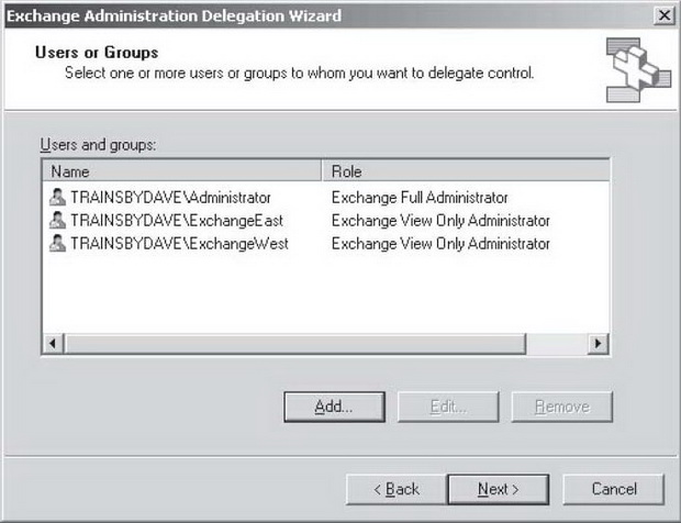 Выбор групп безопасности ExchangeWest и ExchangeEast в мастере Exchange Administration Delegation